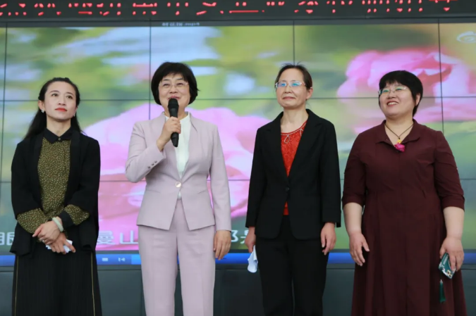 协会动态济火狐电竞南市女企业家协会组织会员赴平阴考察会员企业