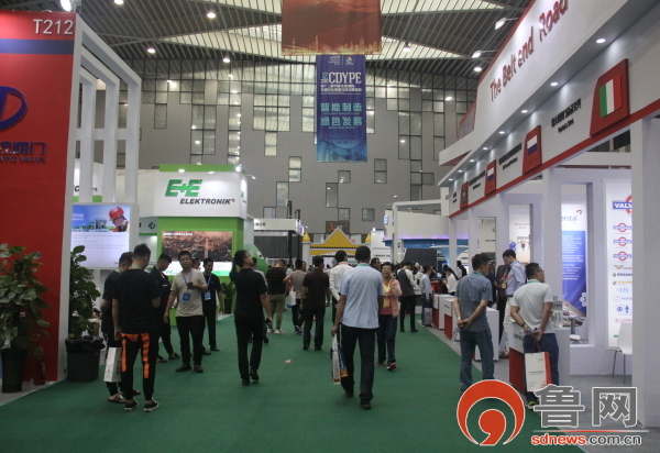 第十二届中国（东营火狐电竞）国际石油石化装备及技术展览会今天开幕